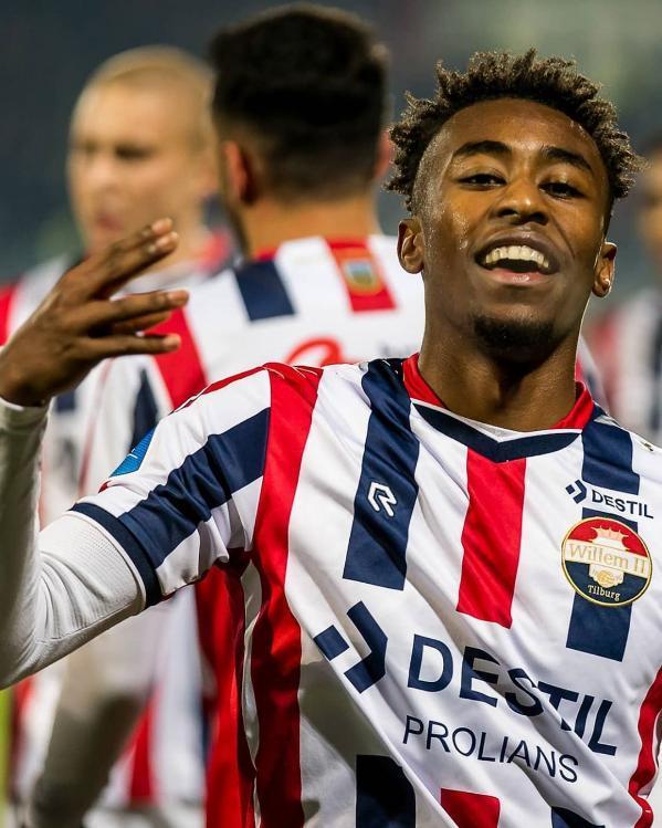 的身体对抗 的身体对抗