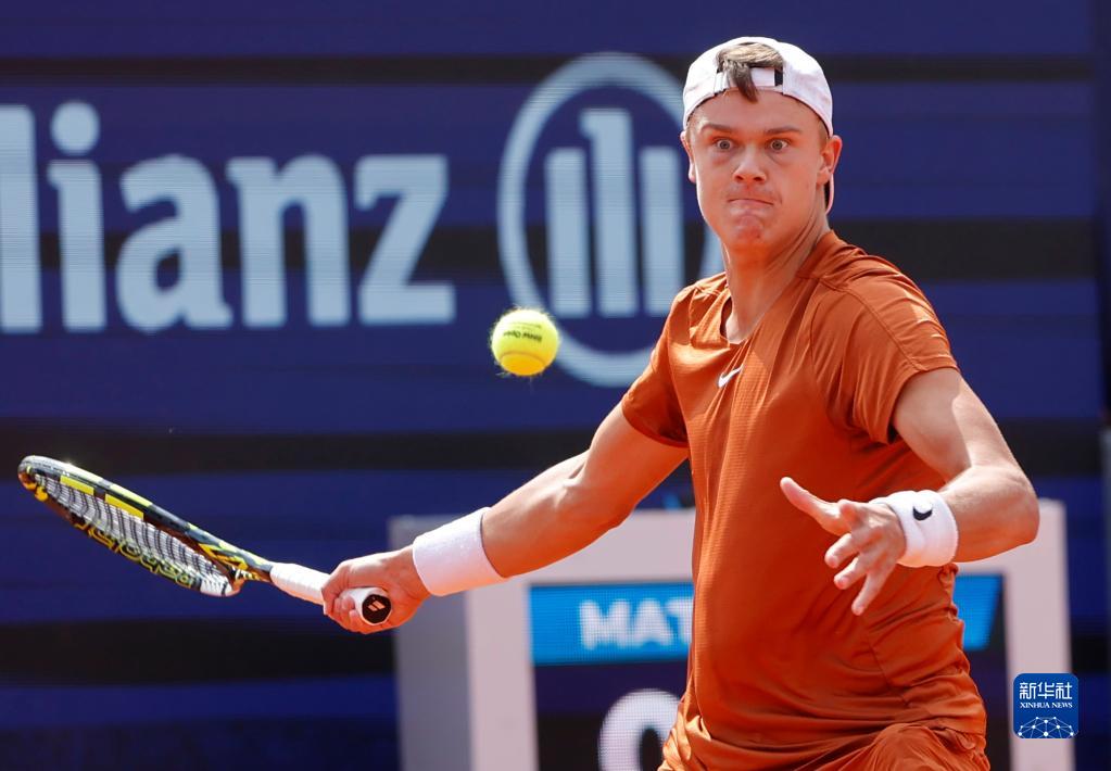 杆上稍有失 杆上稍有失