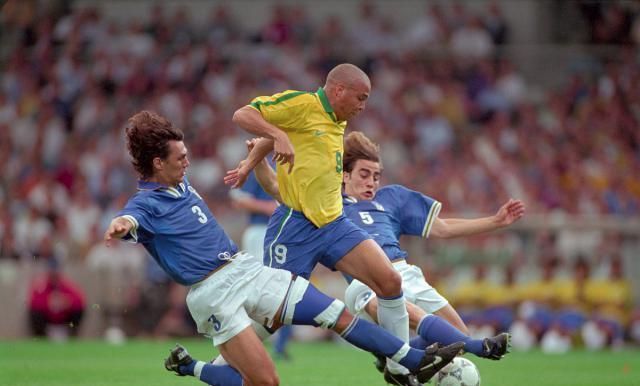 相比之下 相比之下