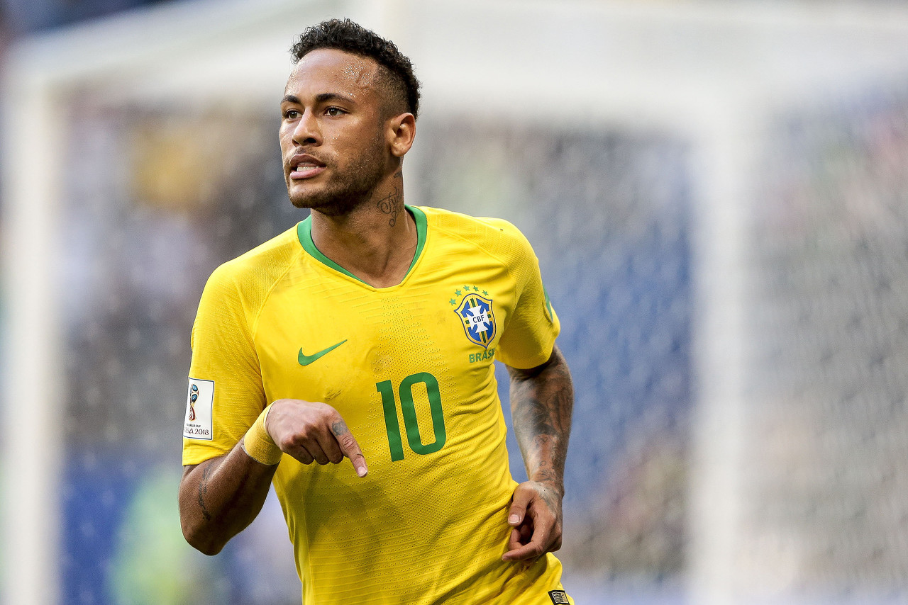 业足球的一 业足球的一