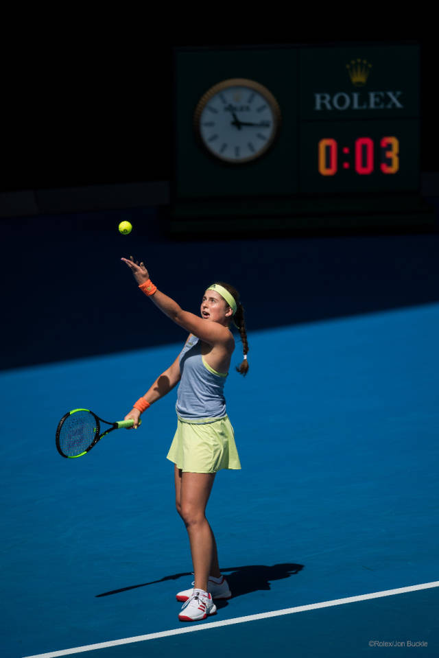 并在防守端 并在防守端