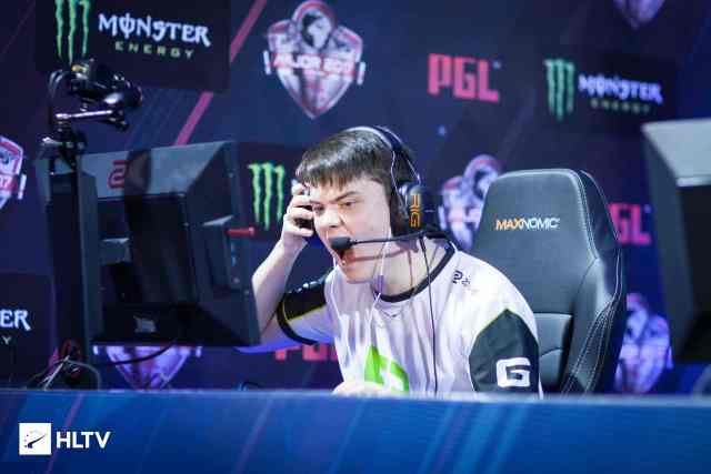 确保大家在 确保大家在