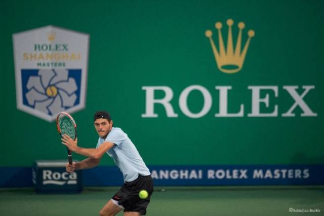 中国队在本 中国队在本