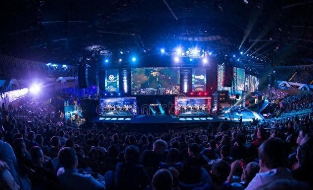 8人轮换 8人轮换